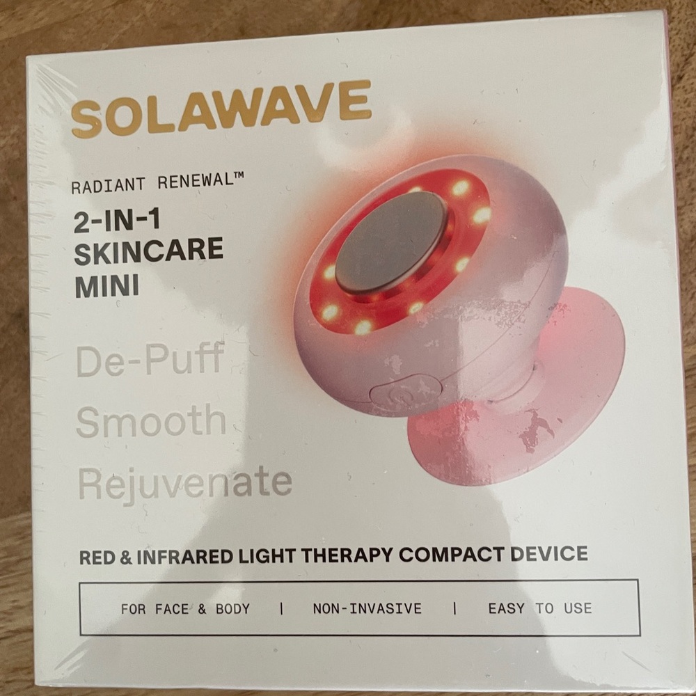 Solawave 2-1 skincare mini